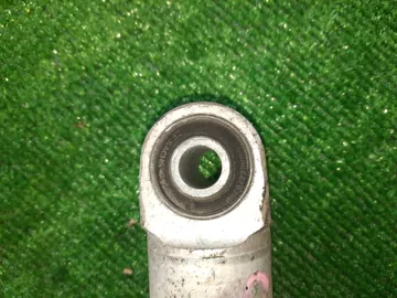 СТОЙКА НА BMW 520I E60