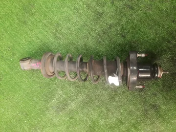 СТОЙКА НА MITSUBISHI LANCER CEDIA CS2A 4G15