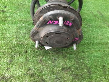 СТОЙКА НА TOYOTA COROLLA NZE124 1NZ-FE