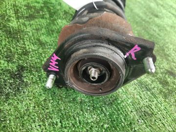 СТОЙКА НА SUBARU LEVORG VM4 FB16