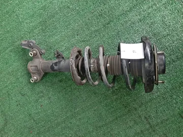 СТОЙКА НА NISSAN PRIMERA P12 QR20DE