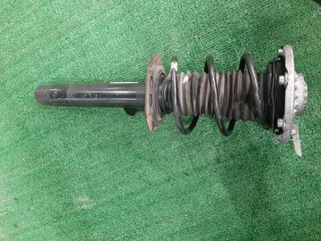 СТОЙКА НА BMW 118I F20