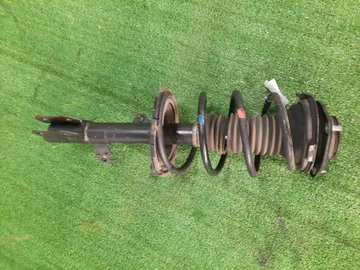 СТОЙКА НА TOYOTA OPA ZCT10 1ZZ-FE