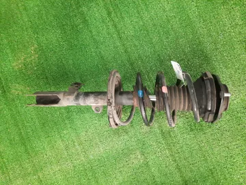 СТОЙКА НА TOYOTA OPA ZCT10 1ZZ-FE