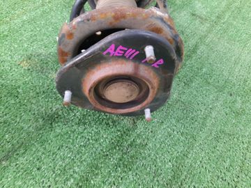 СТОЙКА НА TOYOTA COROLLA AE111 4A-FE