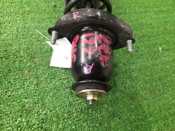 СТОЙКА НА TOYOTA COROLLA ZZE122 1ZZ-FE