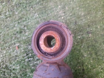 СТОЙКА НА TOYOTA PROGRES JCG11 2JZ-GE