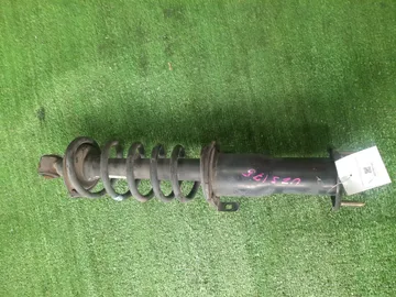 СТОЙКА НА TOYOTA CROWN MAJESTA UZS175 1UZ-FE