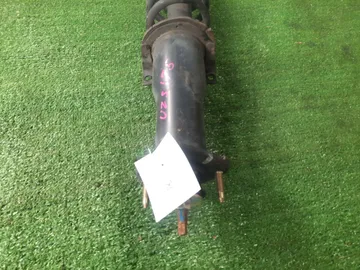 СТОЙКА НА TOYOTA CROWN MAJESTA UZS175 1UZ-FE