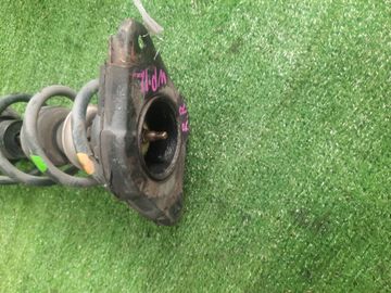 СТОЙКА НА NISSAN PRIMERA P12 QR20DE