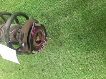 СТОЙКА НА NISSAN SUNNY B15 QG15DE