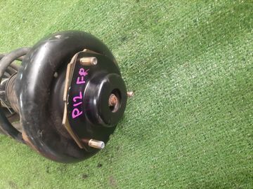 СТОЙКА НА NISSAN PRIMERA P12 QR20DE