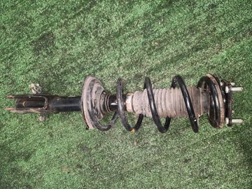 СТОЙКА НА MAZDA MPV LY3P L3-VDT