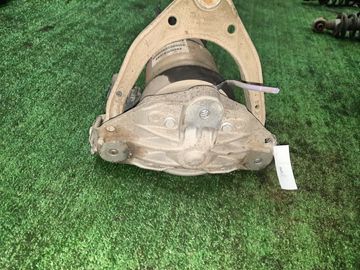 СТОЙКА НА AUDI Q7 4LB