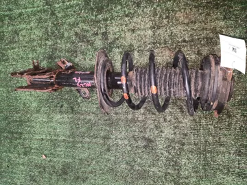 СТОЙКА НА NISSAN SERENA NC25 MR20DE