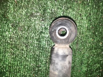 СТОЙКА НА MITSUBISHI OUTLANDER CW5W 4B12