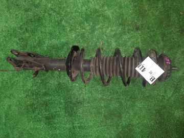 СТОЙКА НА HONDA VEZEL RU4 LEB