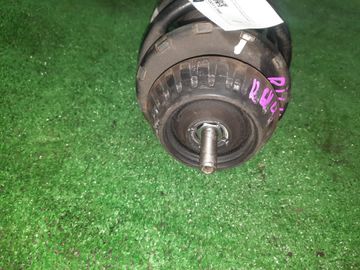 СТОЙКА НА HONDA VEZEL RU4 LEB