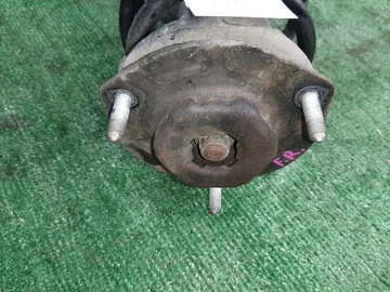 СТОЙКА НА TOYOTA ALPHARD MNH10W 1MZ-FE