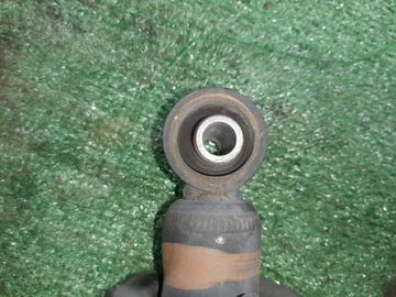 СТОЙКА НА TOYOTA PROGRES JCG10 1JZ-GE