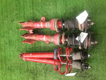 СТОЙКА НА HONDA STEPWGN RF3 K20A