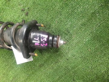 СТОЙКА НА HONDA CIVIC FERIO ES3 D17A