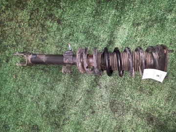 СТОЙКА НА NISSAN FUGA Y50 VQ35DE
