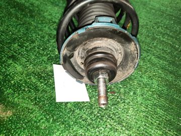 СТОЙКА НА HONDA FREED GB5 L15B