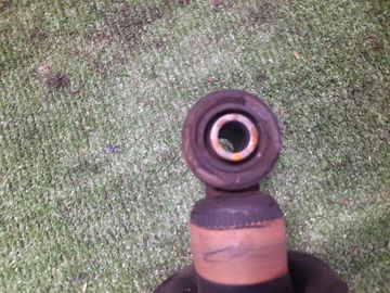 СТОЙКА НА TOYOTA PROGRES JCG10 1JZ-GE