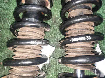 СТОЙКА НА NISSAN SUNNY B15 QG15DE