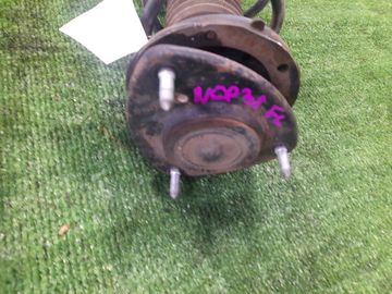 СТОЙКА НА TOYOTA BB NCP31 1NZ-FE
