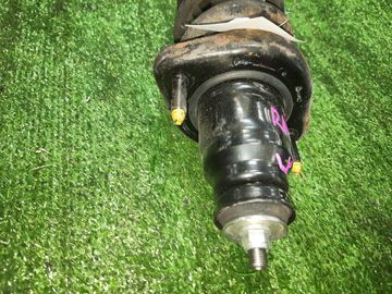 СТОЙКА НА HONDA STREAM RN6 R18A