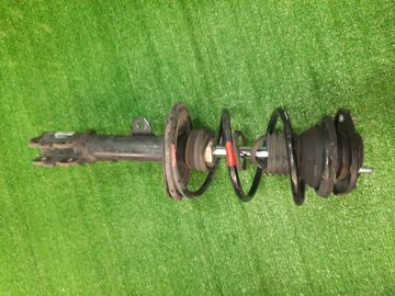 СТОЙКА НА TOYOTA COROLLA ZZE122 1ZZ-FE