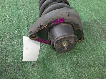 СТОЙКА НА NISSAN LIBERTY RM12 QR20DE