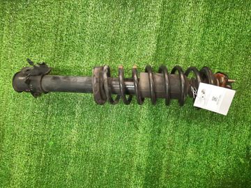 СТОЙКА НА NISSAN CUBE AZ10 CGA3DE