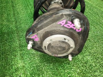 СТОЙКА НА TOYOTA SAI AZK10 2AZ-FXE