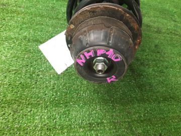 СТОЙКА НА TOYOTA AQUA NHP10 1NZ-FXE