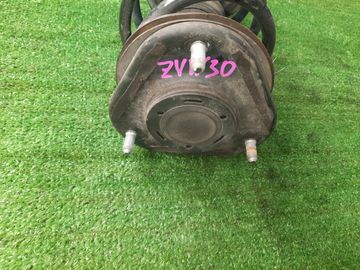 СТОЙКА НА TOYOTA PRIUS ZVW30 2ZR-FXE