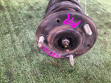 СТОЙКА НА TOYOTA MARK X GRX130 4GR-FSE