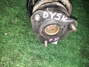 СТОЙКА НА MAZDA DEMIO DY5W ZY-VE