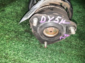 СТОЙКА НА MAZDA DEMIO DY5W ZY-VE