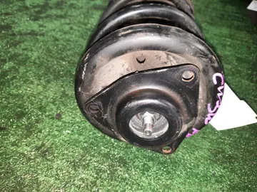 СТОЙКА НА MITSUBISHI OUTLANDER CW5W 4B12