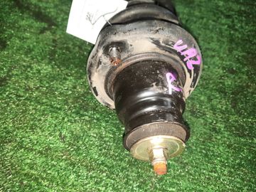 СТОЙКА НА HONDA INSPIRE UA2 G25A