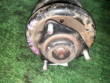 СТОЙКА НА MITSUBISHI RVR GA3W 4B10