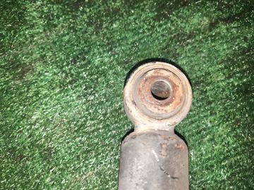 СТОЙКА НА HONDA CIVIC EU3 D17A