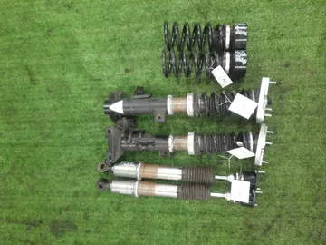 СТОЙКА НА MERCEDES-BENZ C200 S204 271950