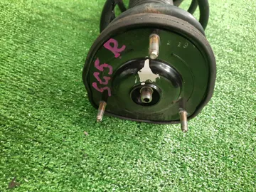 СТОЙКА НА SUBARU FORESTER SG5 EJ20T