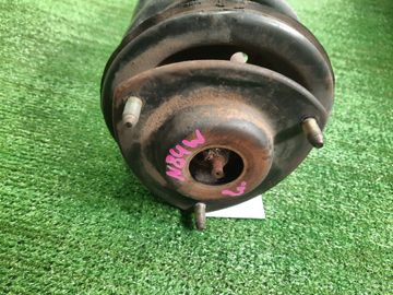 СТОЙКА НА MITSUBISHI CHARIOT GRANDIS N84W 4G64