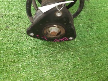 СТОЙКА НА MAZDA AXELA BK5P ZY-VE