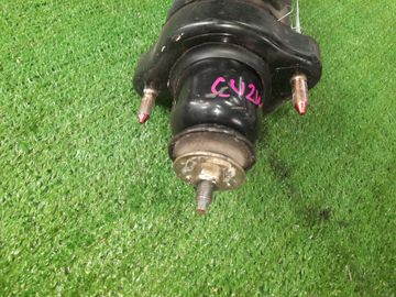 СТОЙКА НА MITSUBISHI AIRTREK CU2W 4G63T